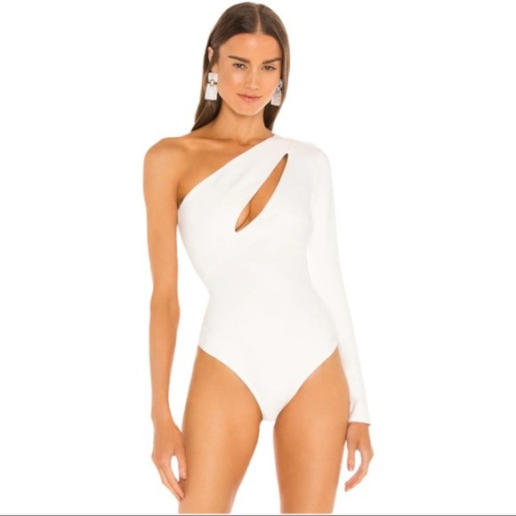 NBD Tops - NBD Aaliyah One Sleeve Cut Out Bodysuit in White Size S